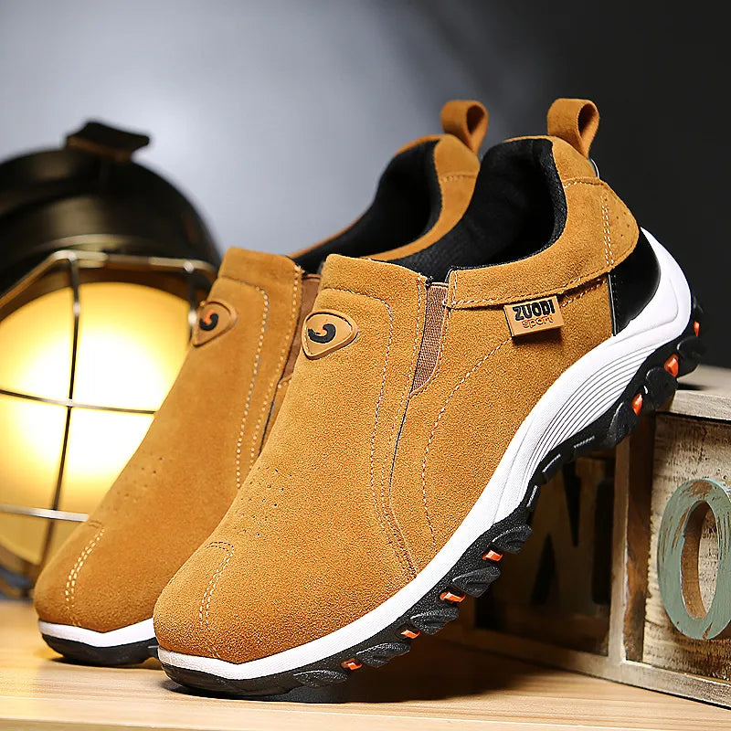 Lightweight Breathable Men's Outdoor Casual Shoes for Spring and Autumn