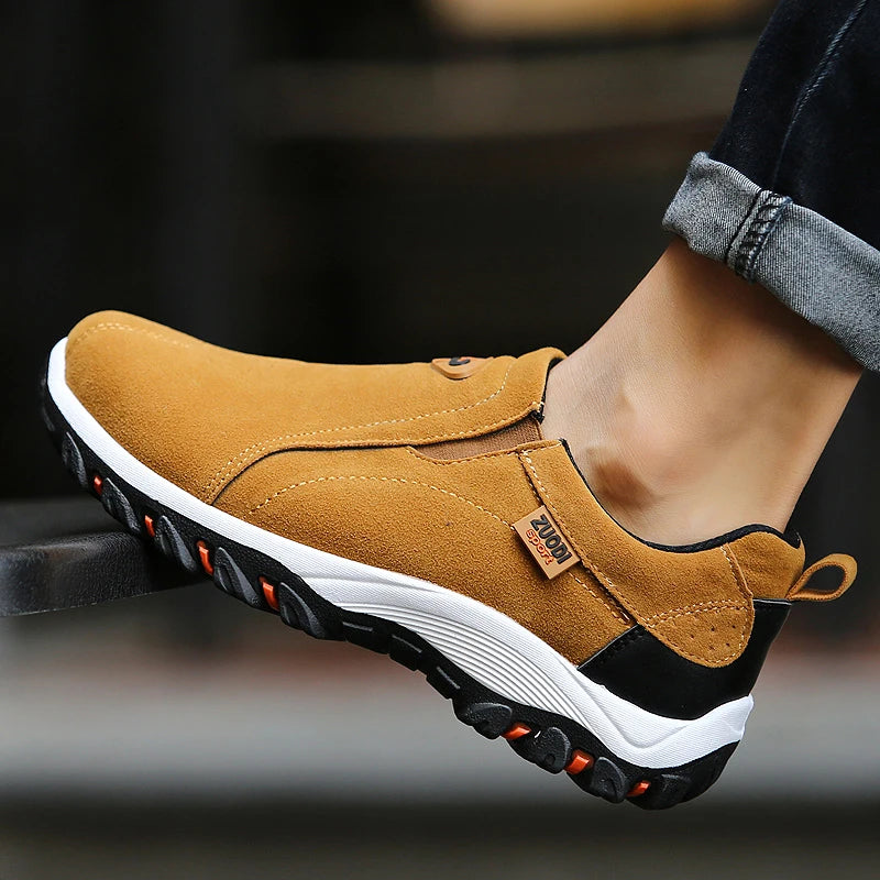 Lightweight Breathable Men's Outdoor Casual Shoes for Spring and Autumn