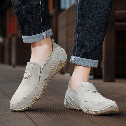 Casual Men's Loafers with Fashionable Sporty Style for Spring and Summer, featuring Soft Soles for Outdoor Comfort